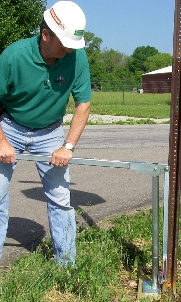 Effortlessly Remove U-Channel Sign Posts with the JackJaw 300 Puller